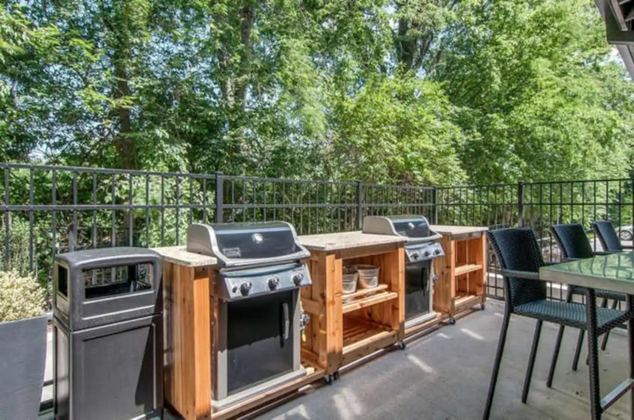 One-Of-A-Kind! Roll Up Garage Door-Pool, Speakeasy Nashville Exterior foto